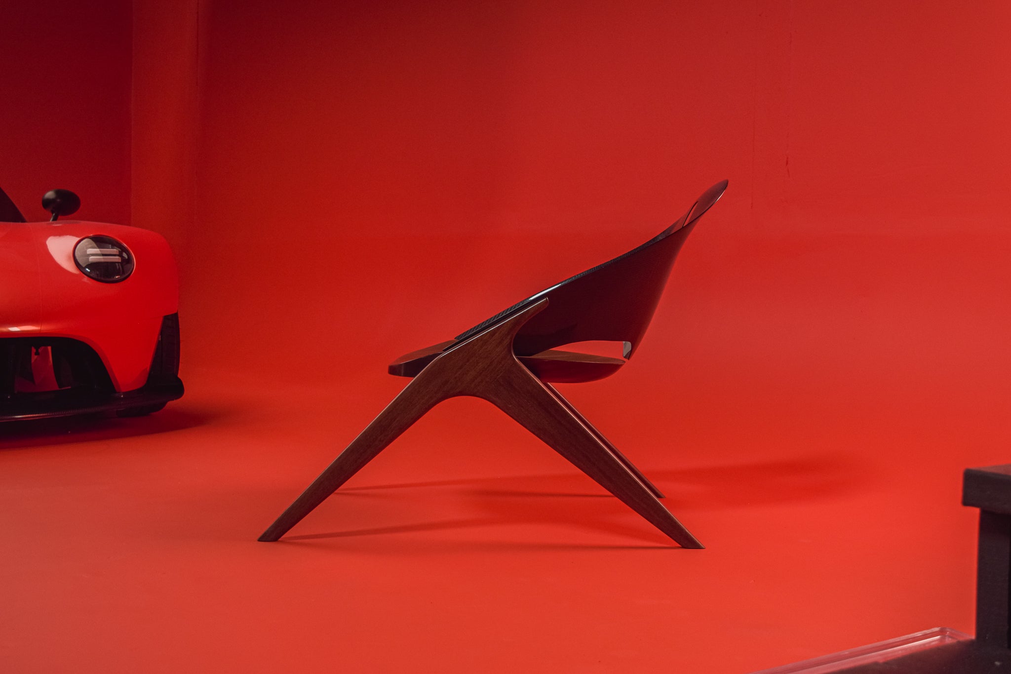 The Oilstainlab - AVUS Lounge
