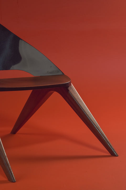 The Oilstainlab - AVUS Lounge